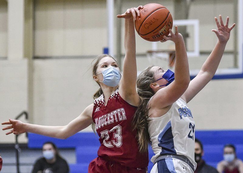 Peabody girls spread the wealth in opening night rout